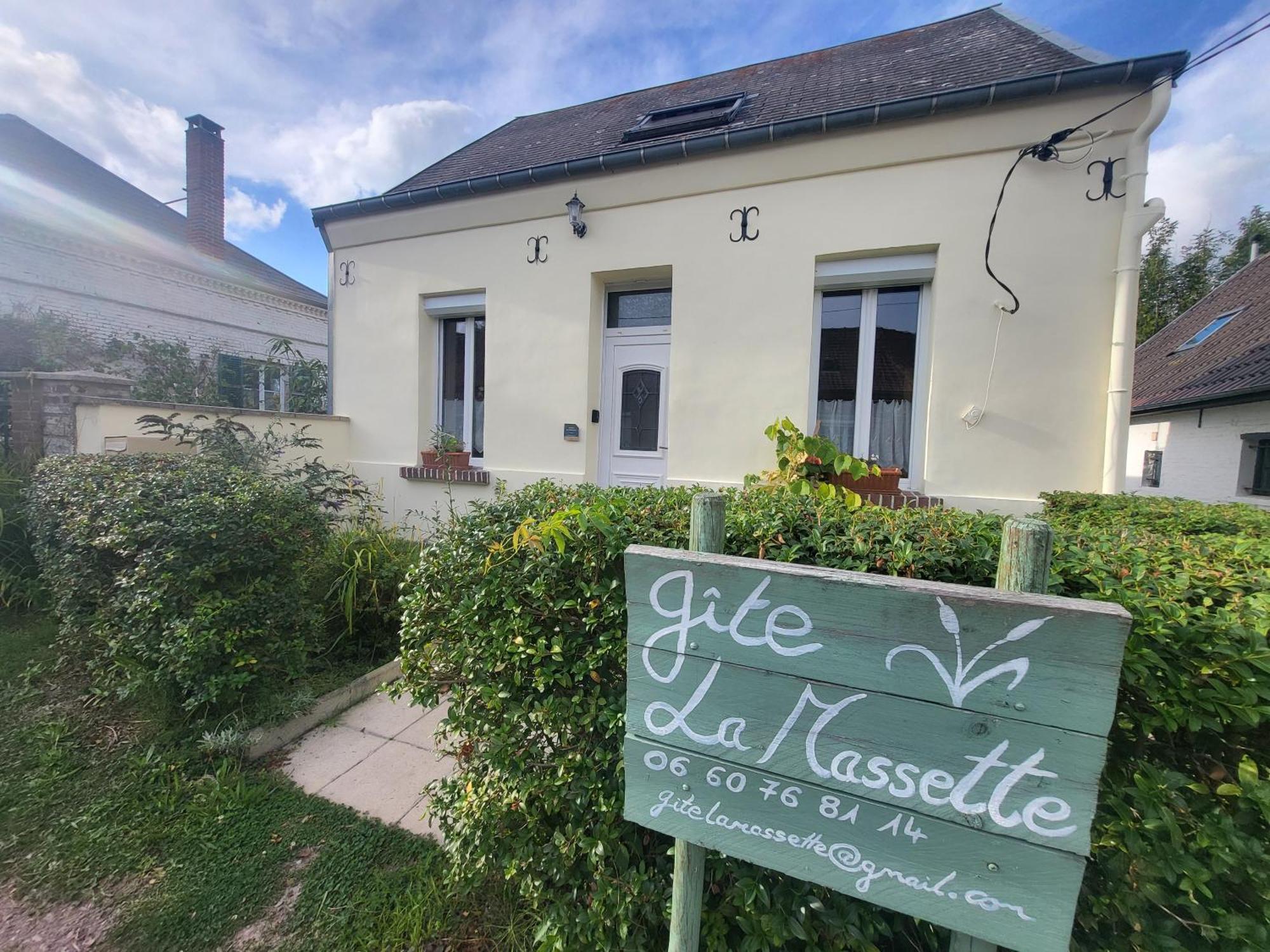 Вилла La Massette Favieres  Экстерьер фото